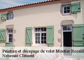 Peinture et décapage de volet  moutier-rozeille-23200 Nehemie Clément 